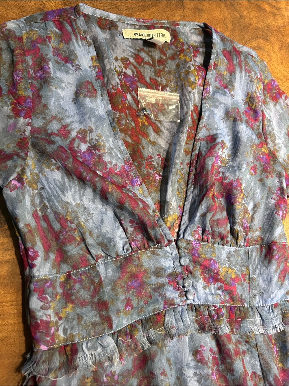 Urban Outfitters Florence Chiffon Watercolor Midi Dress - Picture 4 of 12